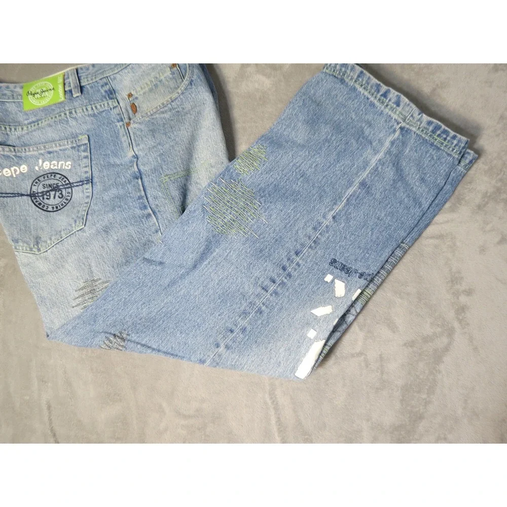 Pepe Jeans crafted from